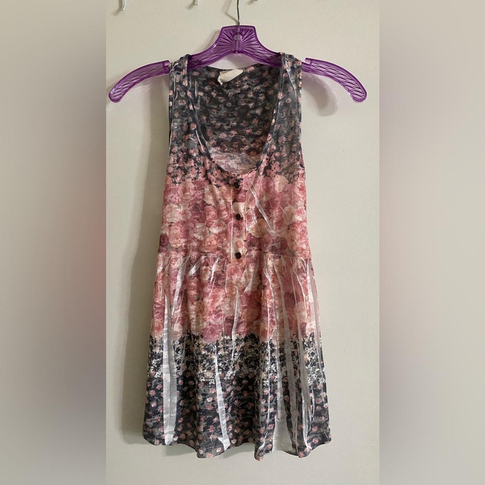 G GIRL women’s Floral tank top